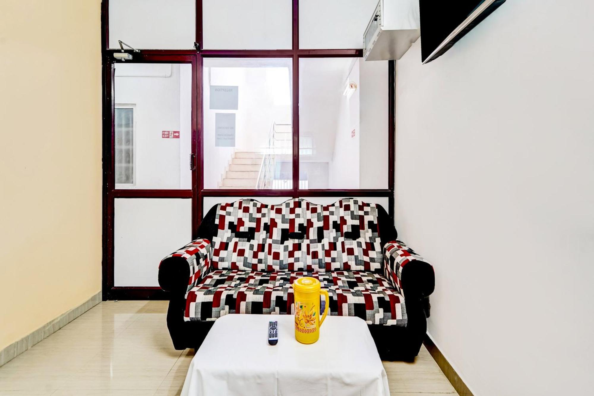 Super Hotel O Okkilipalayam Coimbatore Esterno foto