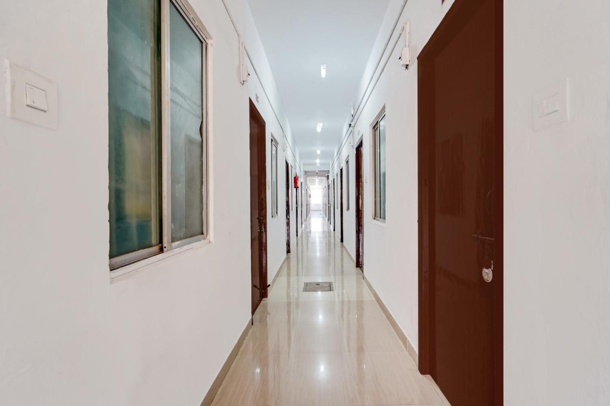 Super Hotel O Okkilipalayam Coimbatore Esterno foto
