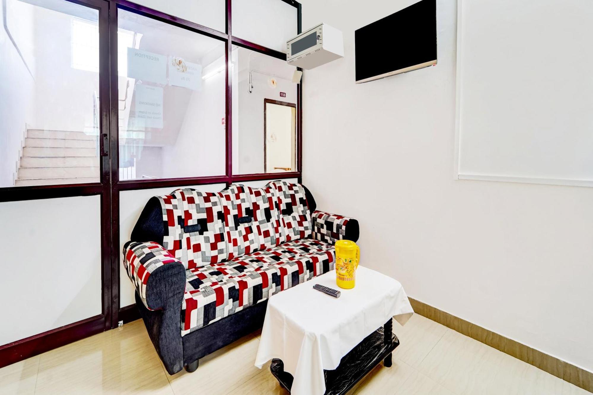 Super Hotel O Okkilipalayam Coimbatore Esterno foto